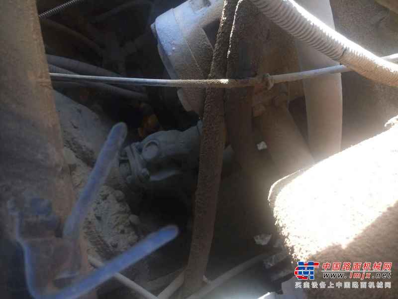陕西出售转让二手8888小时2009年山工SEM650装载机