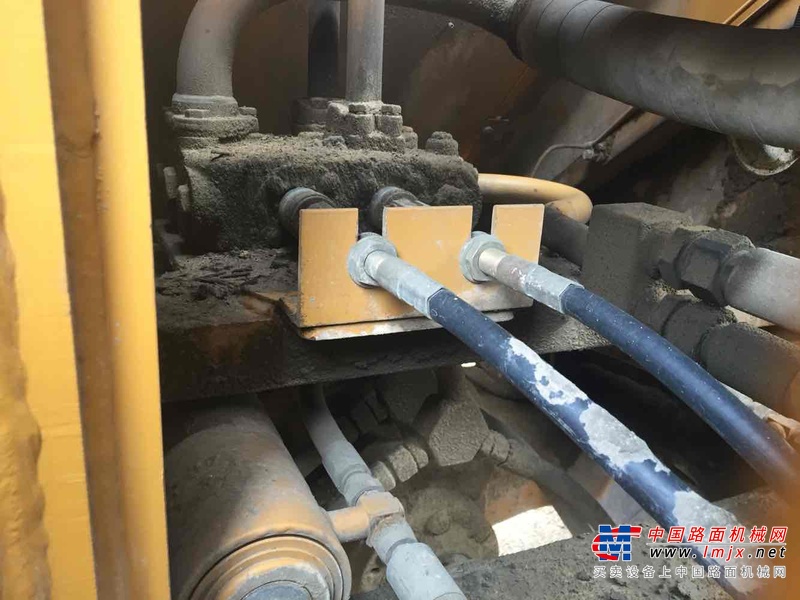 山西出售转让二手3000小时2010年龙工LG850装载机