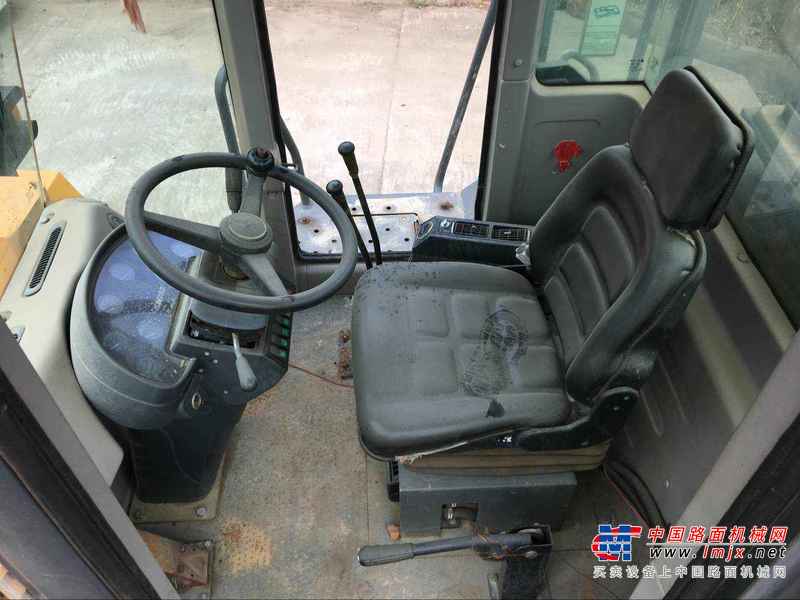 江西出售转让二手800小时2014年晋工JGM756装载机