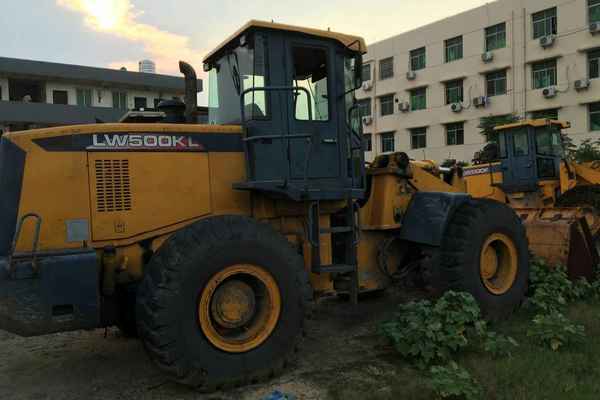 江西出售转让二手3800小时2011年徐工LW500KL装载机