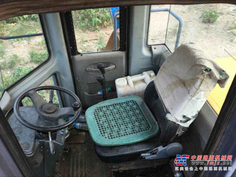 江西出售转让二手3600小时2011年徐工LW500F装载机