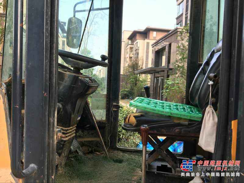 江西出售转让二手2000小时2013年宏宇922装载机