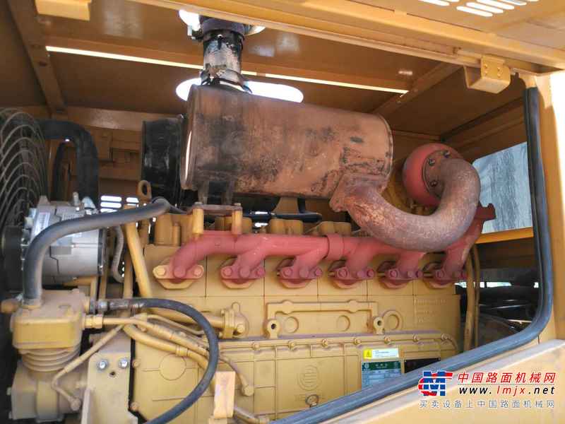 云南出售转让二手600小时2016年龙工LG855装载机