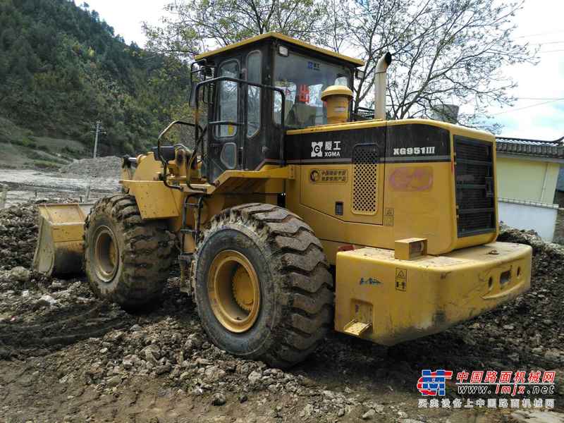 云南出售转让二手3200小时2012年厦工XG951III装载机