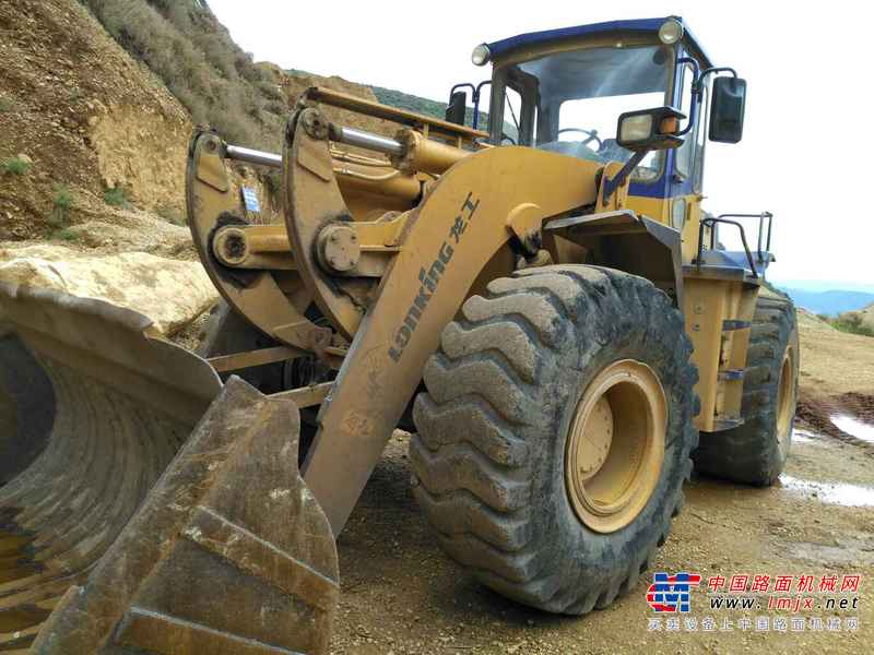 云南出售转让二手4800小时2010年龙工LG850装载机