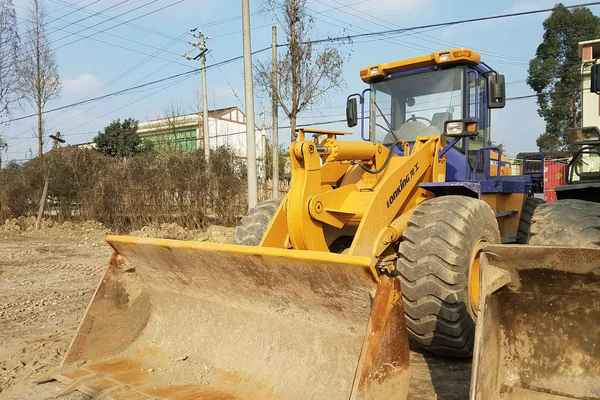四川出售转让二手1000小时2015年龙工LG853DH装载机