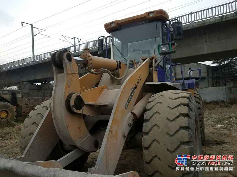 四川出售转让二手8000小时2012年龙工LG853D装载机