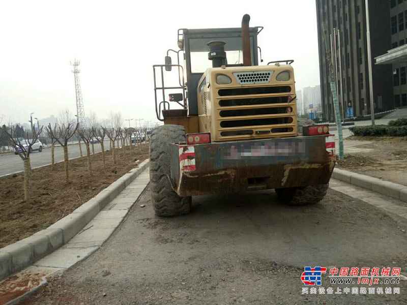 河南出售转让二手3400小时2013年龙工LG855B装载机