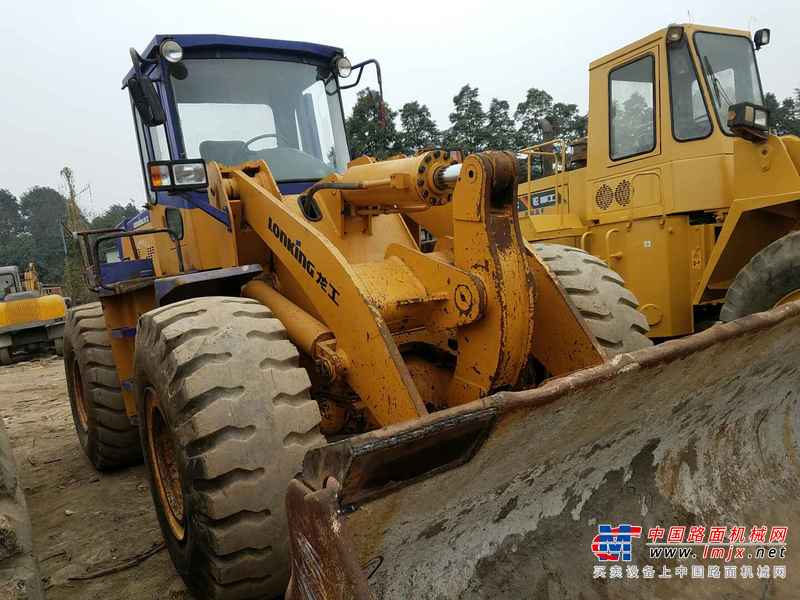 四川出售转让二手9000小时2010年龙工LG855装载机