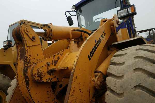 四川出售转让二手9000小时2010年龙工LG855装载机