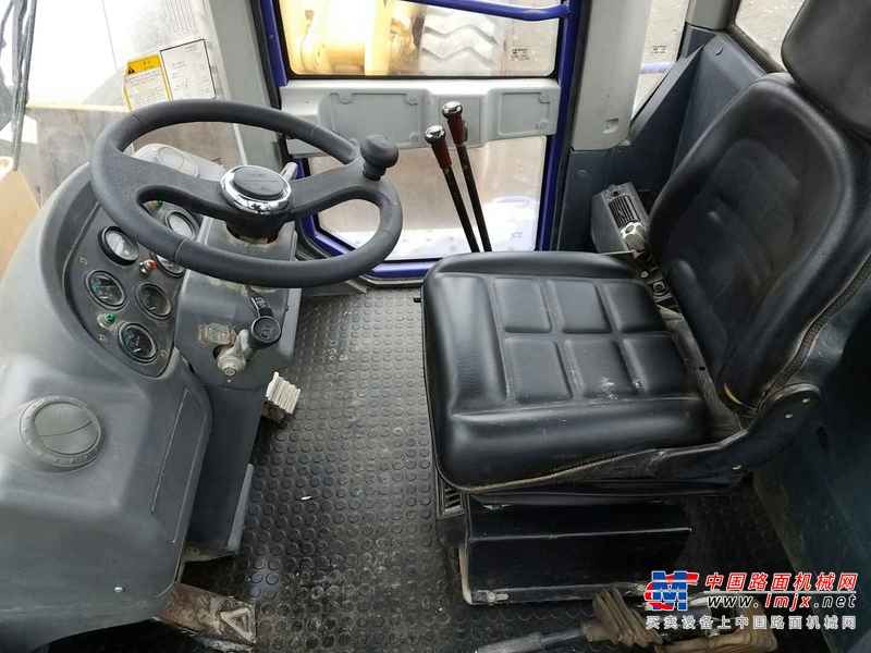 四川出售转让二手1200小时2015年龙工LG853DH装载机