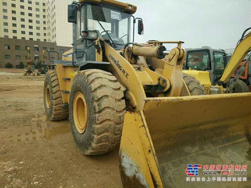 云南出售转让二手2100小时2012年龙工LG855B装载机