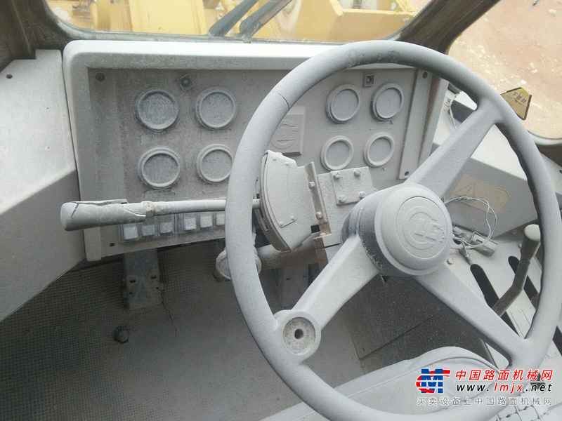 江西出售转让二手15000小时2004年柳工CLG850H装载机