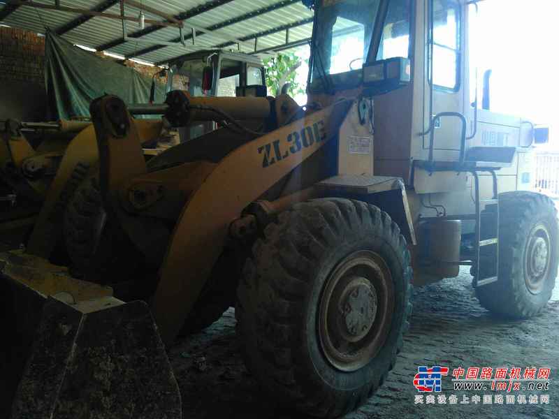 山西出售转让二手4800小时2008年柳工ZL30E装载机
