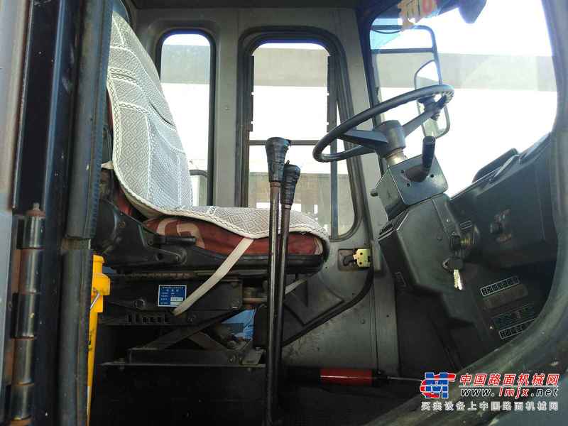 山西出售转让二手3700小时2012年厦工XG953III装载机