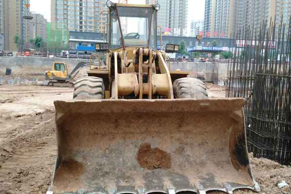 陕西出售转让二手7000小时2009年柳工CLG855装载机