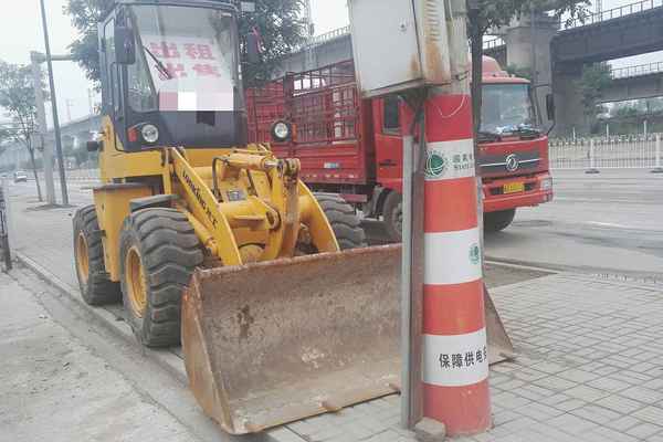 山西出售转让二手2300小时2012年龙工LG816装载机