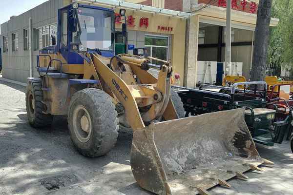 山西出售转让二手4800小时2010年龙工LG833装载机