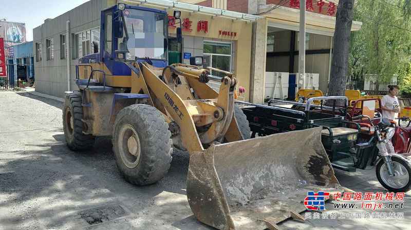 山西出售转让二手4800小时2010年龙工LG833装载机