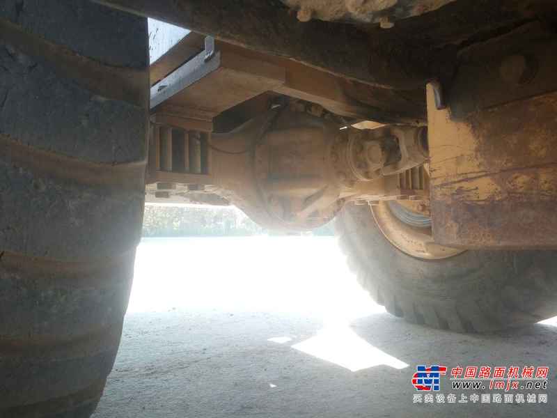 山东出售转让二手5000小时2010年山工SEM650装载机