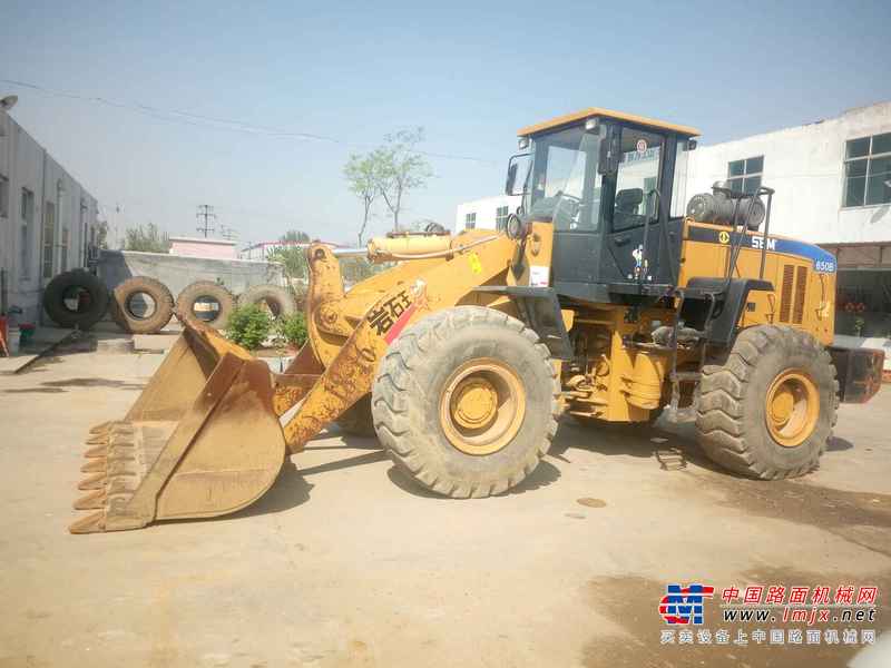 山东出售转让二手4000小时2011年山工SEM650B装载机
