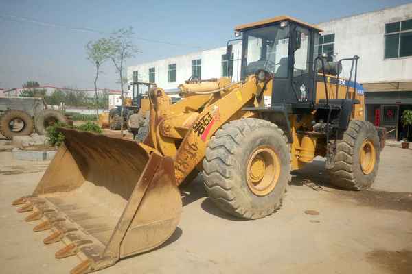 山东出售转让二手4000小时2011年山工SEM650B装载机