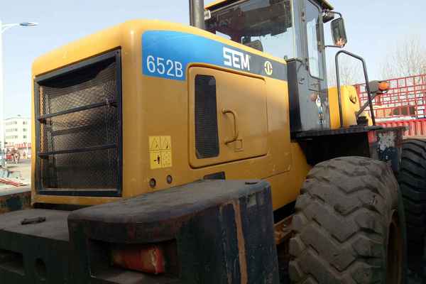辽宁出售转让二手3000小时2011年山工SEM652B装载机