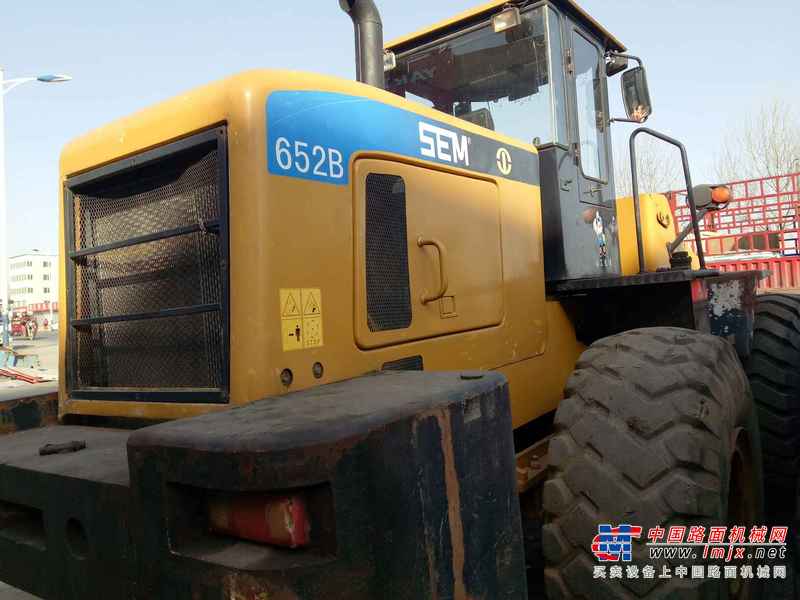 辽宁出售转让二手3000小时2011年山工SEM652B装载机
