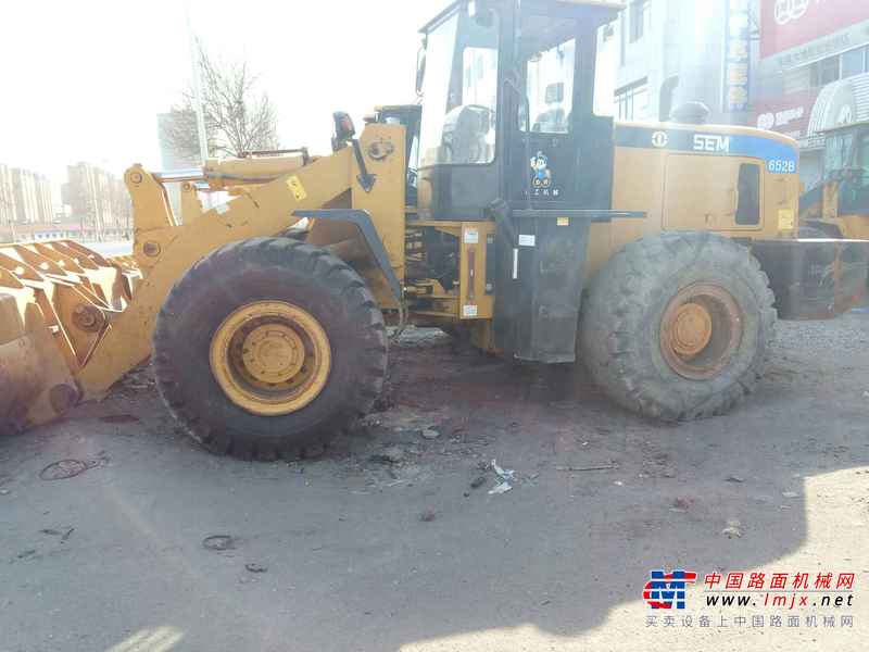 辽宁出售转让二手3000小时2011年山工SEM652B装载机