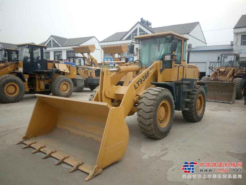 山东出售转让二手2100小时2013年楚工龙泰LT936F装载机