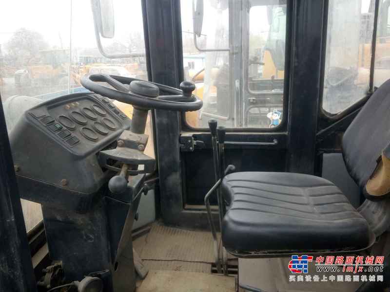 山东出售转让二手6700小时2010年山工ZL30E装载机