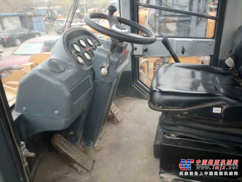 山东出售转让二手5500小时2012年龙工LG855D装载机