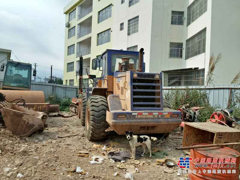 云南出售转让二手2000小时2013年龙工LG850D装载机