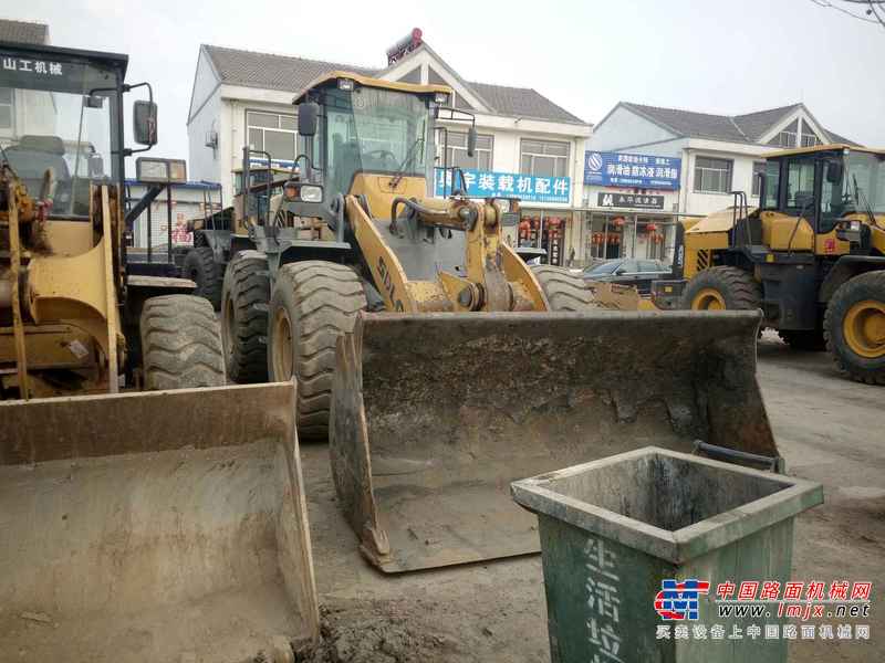 山东出售转让二手3000小时2014年临工LG953装载机