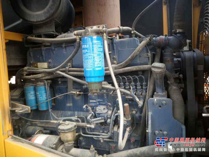山东出售转让二手2000小时2015年福田雷沃FL955F装载机