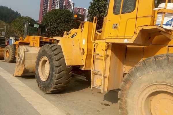 贵州出售转让二手2100小时2008年柳工CLG50C装载机