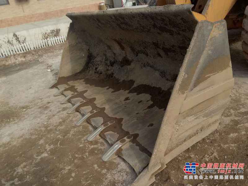 辽宁出售转让二手3000小时2012年龙工LG855D装载机