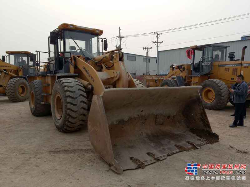 辽宁出售转让二手2000小时2013年龙工LG855D装载机