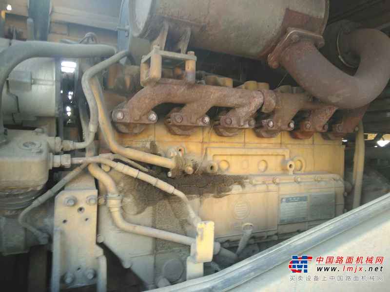 辽宁出售转让二手6000小时2011年龙工LG855B装载机