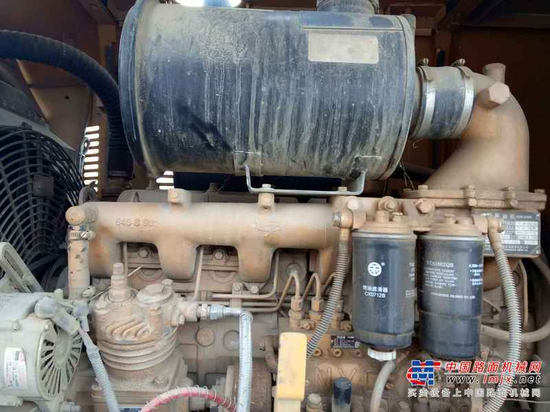 辽宁出售转让二手1400小时2014年龙工LG833B装载机