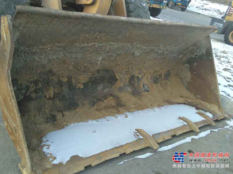 辽宁出售转让二手4600小时2011年龙工LG853B装载机