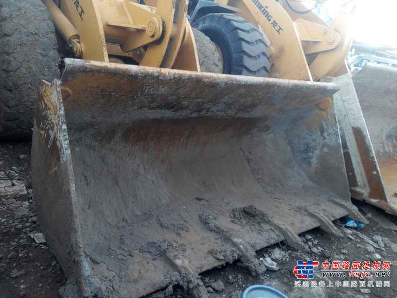 云南出售转让二手4800小时2012年龙工LG853B装载机