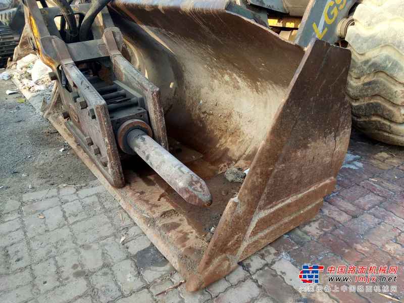 辽宁出售转让二手8000小时2006年临工LG950装载机