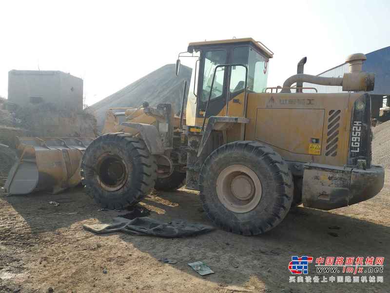 河北出售转让二手3200小时2014年临工LG952H装载机
