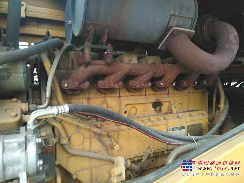 辽宁出售转让二手2200小时2011年龙工LG855D装载机