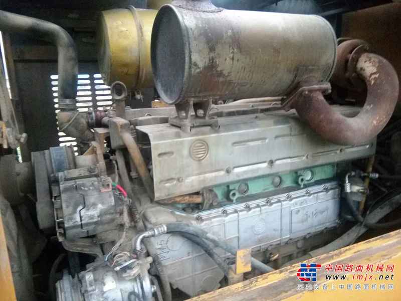 贵州出售转让二手2800小时2011年龙工LG855装载机