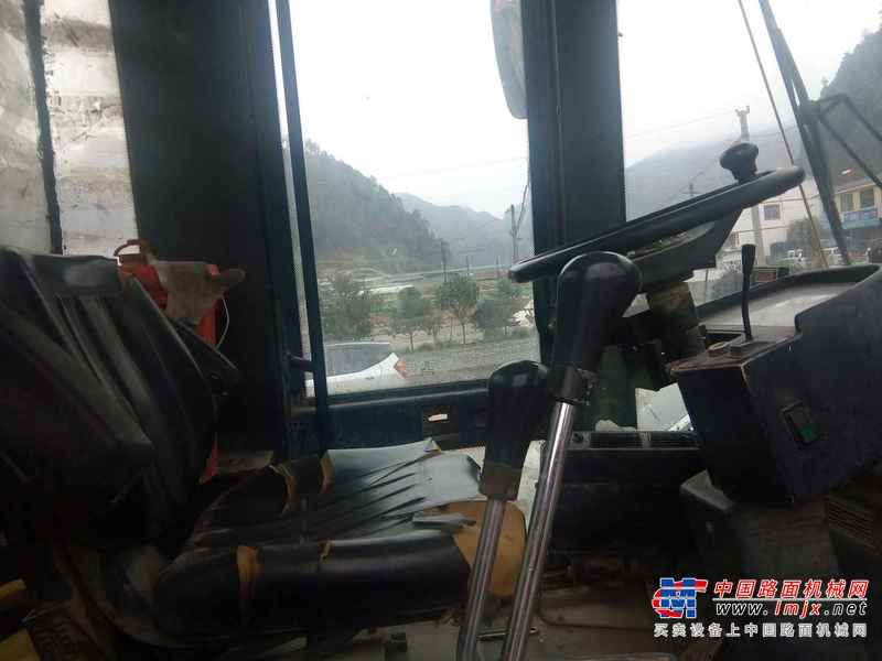 贵州出售转让二手3500小时2009年柳工CLG855装载机