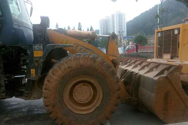 贵州出售转让二手3680小时2009年福田雷沃FL956F装载机