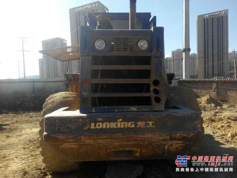云南出售转让二手5800小时2009年龙工LG855装载机
