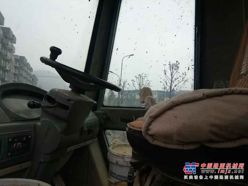 贵州出售转让二手8600小时2009年福田雷沃FL956F装载机